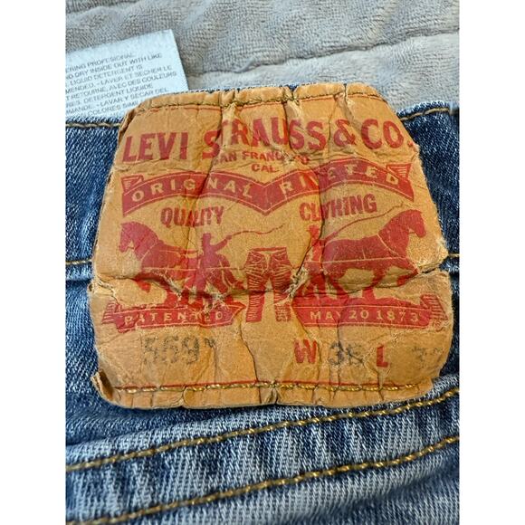 Levis 559 Jeans Mens 36x32 Blue Relaxed Straight Mid Rise Medium Wash - Picture 3 of 3